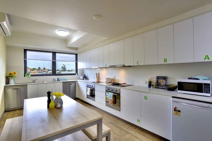 Twin Shared Apartment - Image 2