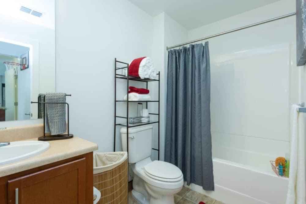 Private Room - Henderson Platinum - Image 10