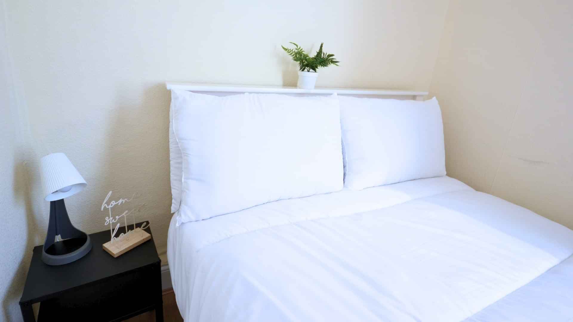 Double Room - Image 4