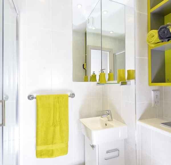 Ensuite Gold - Image 3