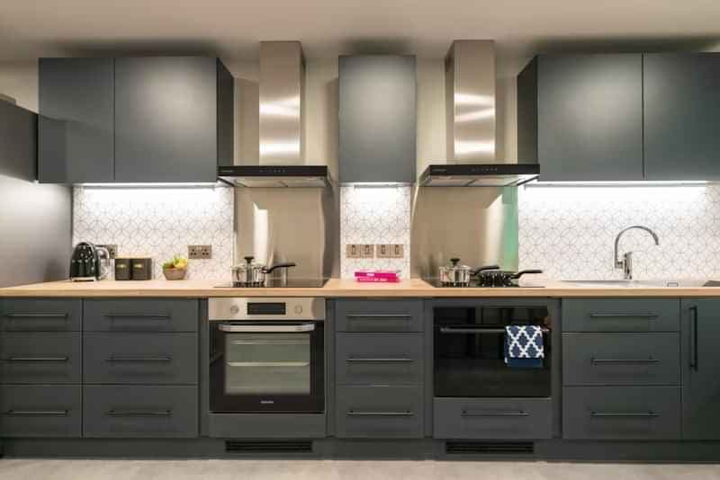 Classic Ensuite (Courtyard Facing) - Image 3