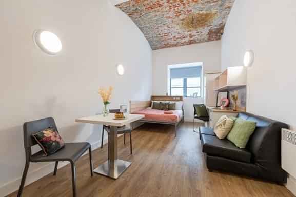 Silver Studio - Image 3