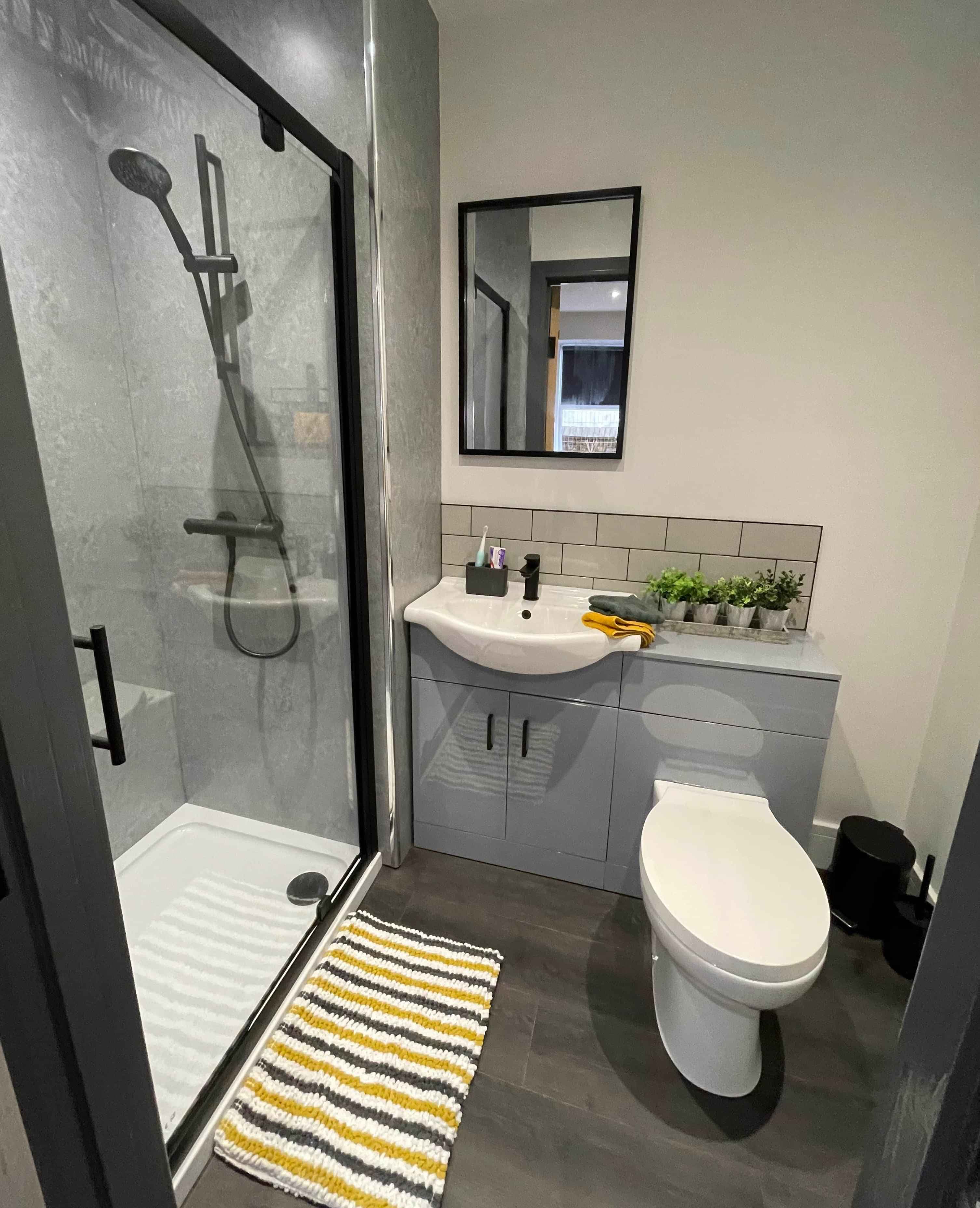 Cluster Ensuite 4 Bedroom - Image 2