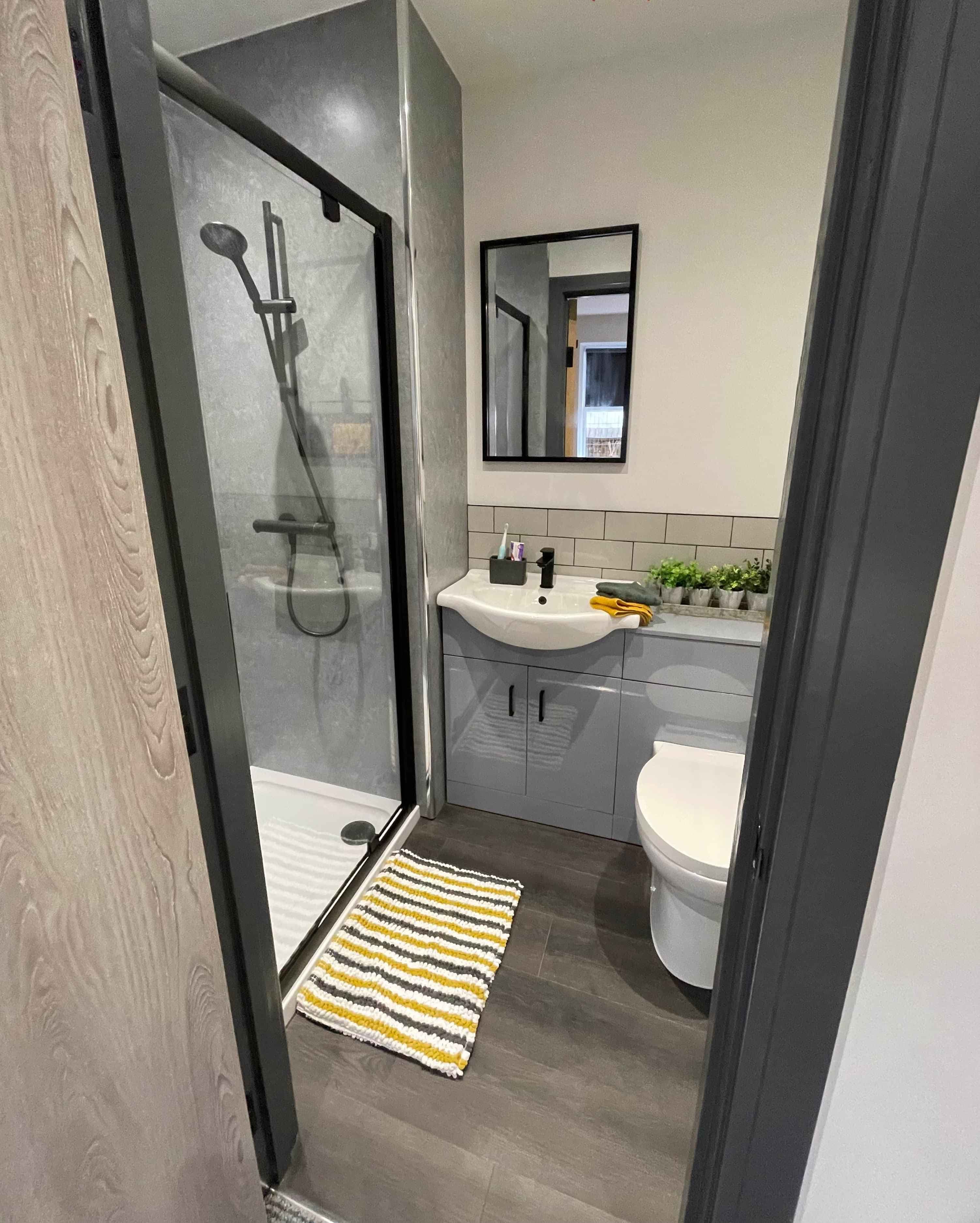 Cluster Ensuite 4 Bedroom - Image 4