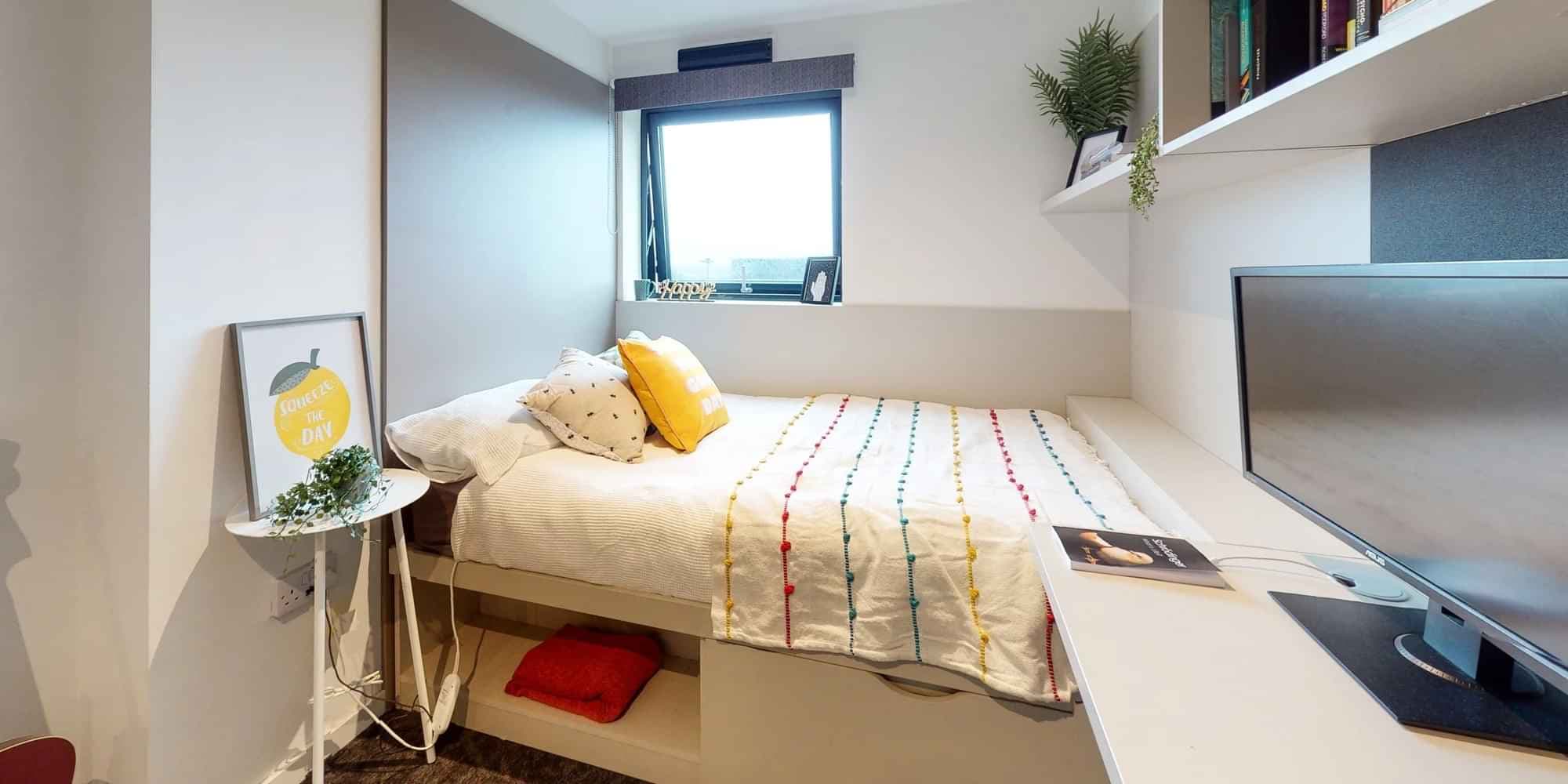 Bronze Ensuite Upper - Image 1