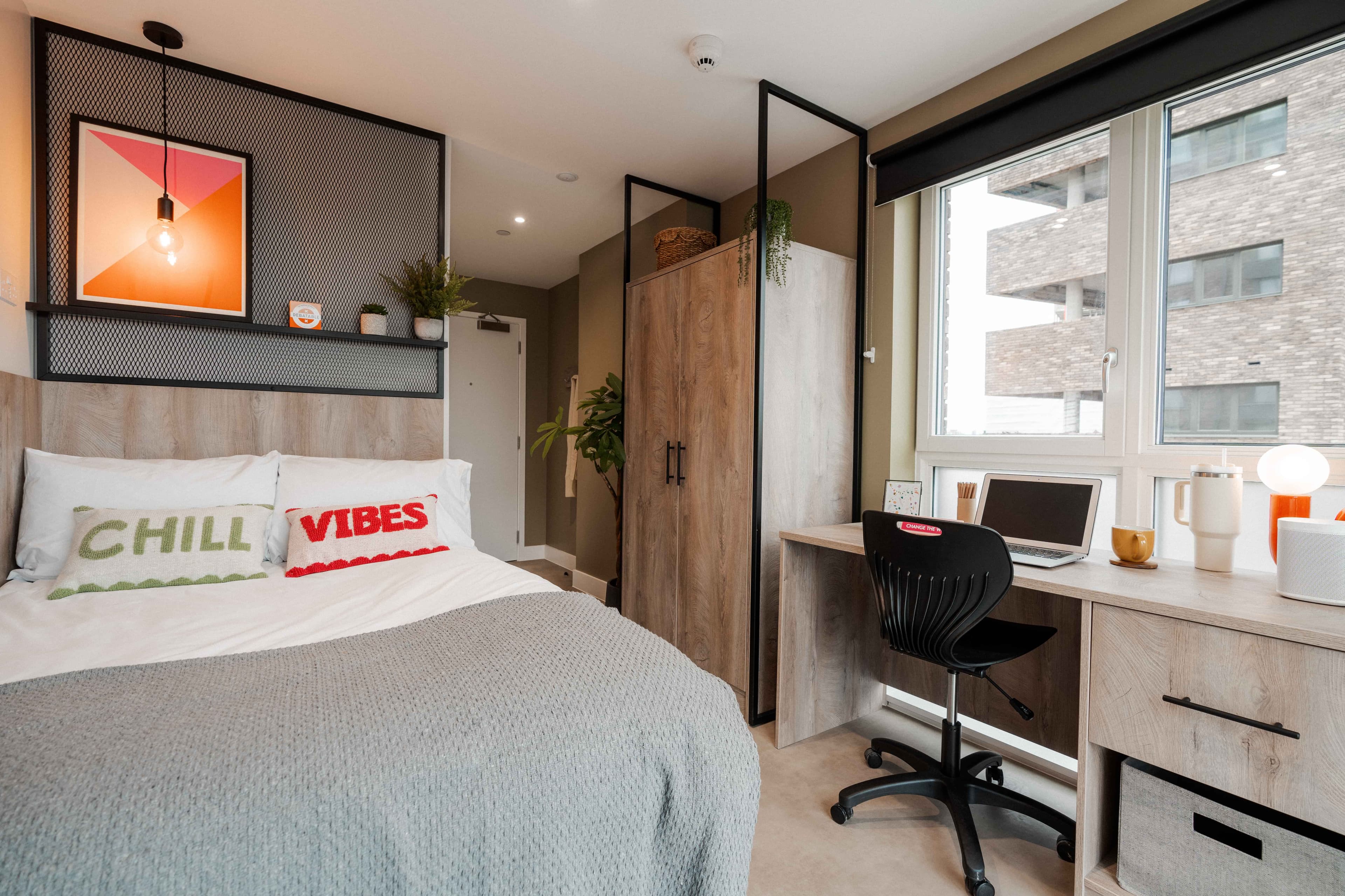 Classic Ensuite - Image 11