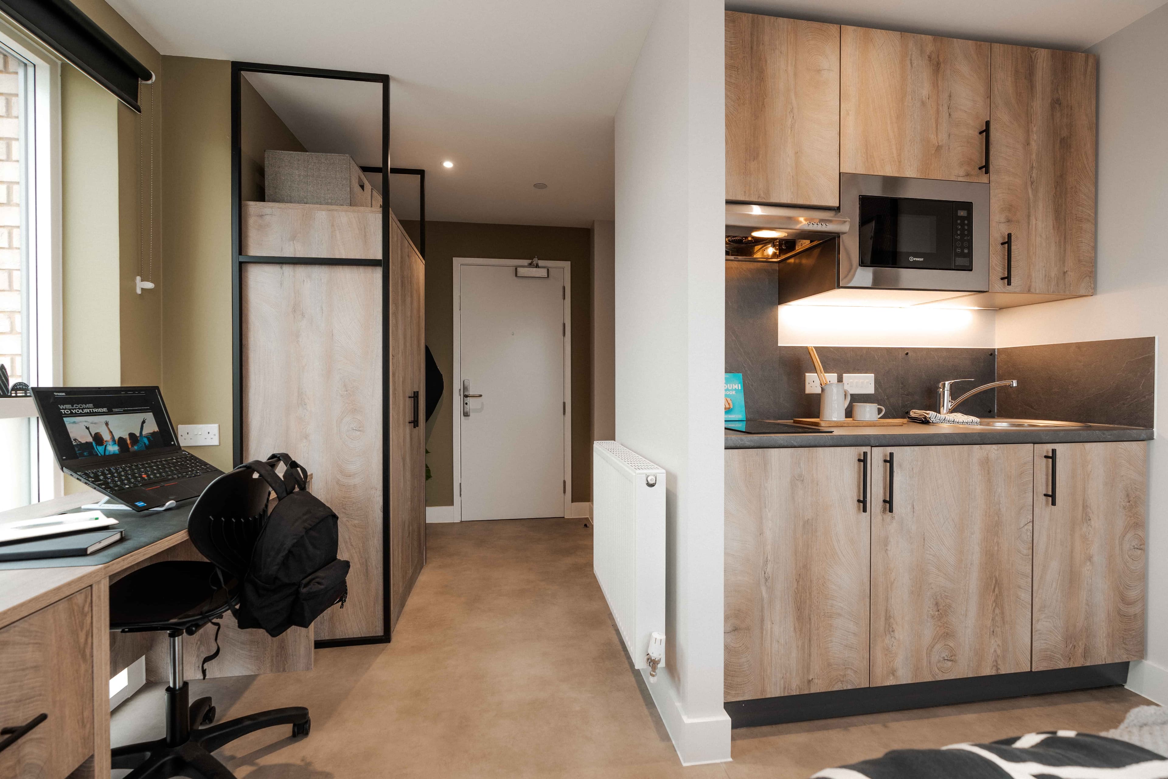 Ultimate Studio - Image 10