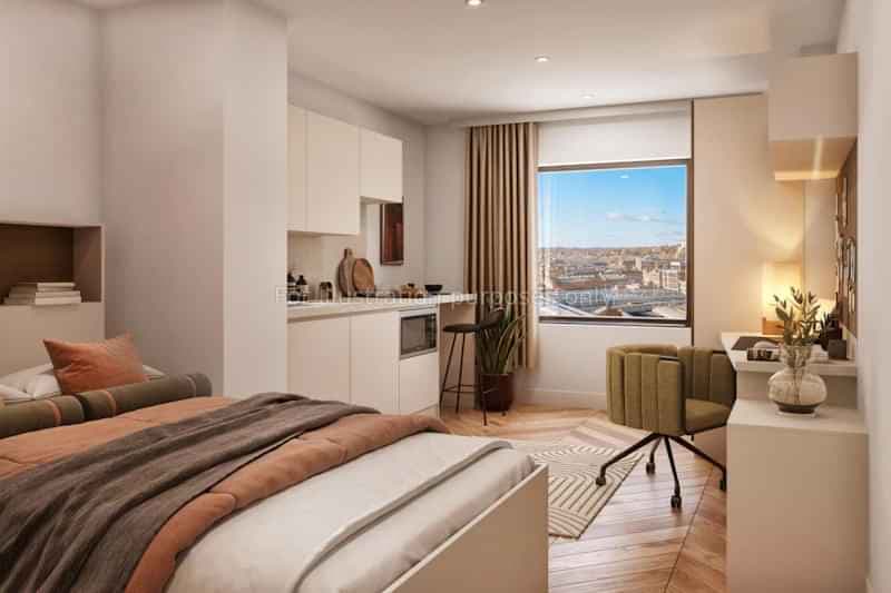 Platinum Studio - Image 1