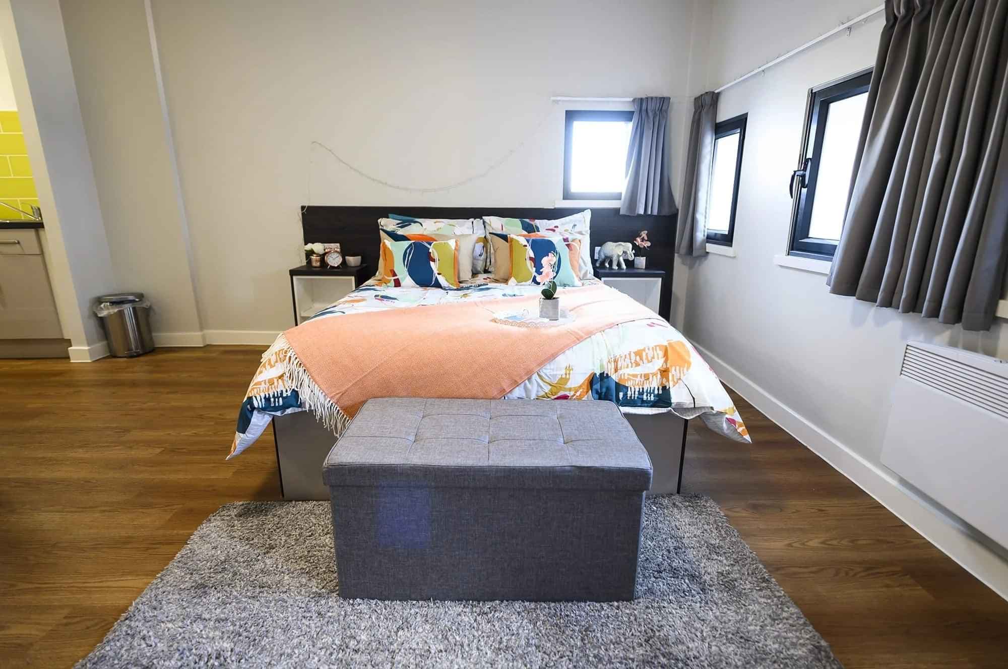 Deluxe Studio (Accessible) - Image 1