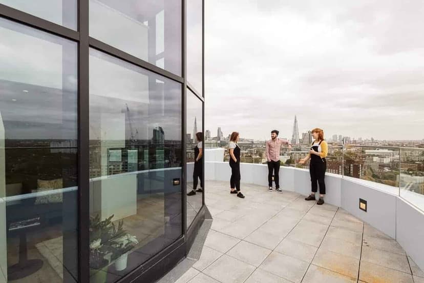 Penthouse Studio 1 - Image 9