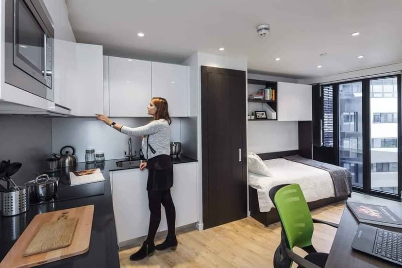 Studio Apartment - Image 4