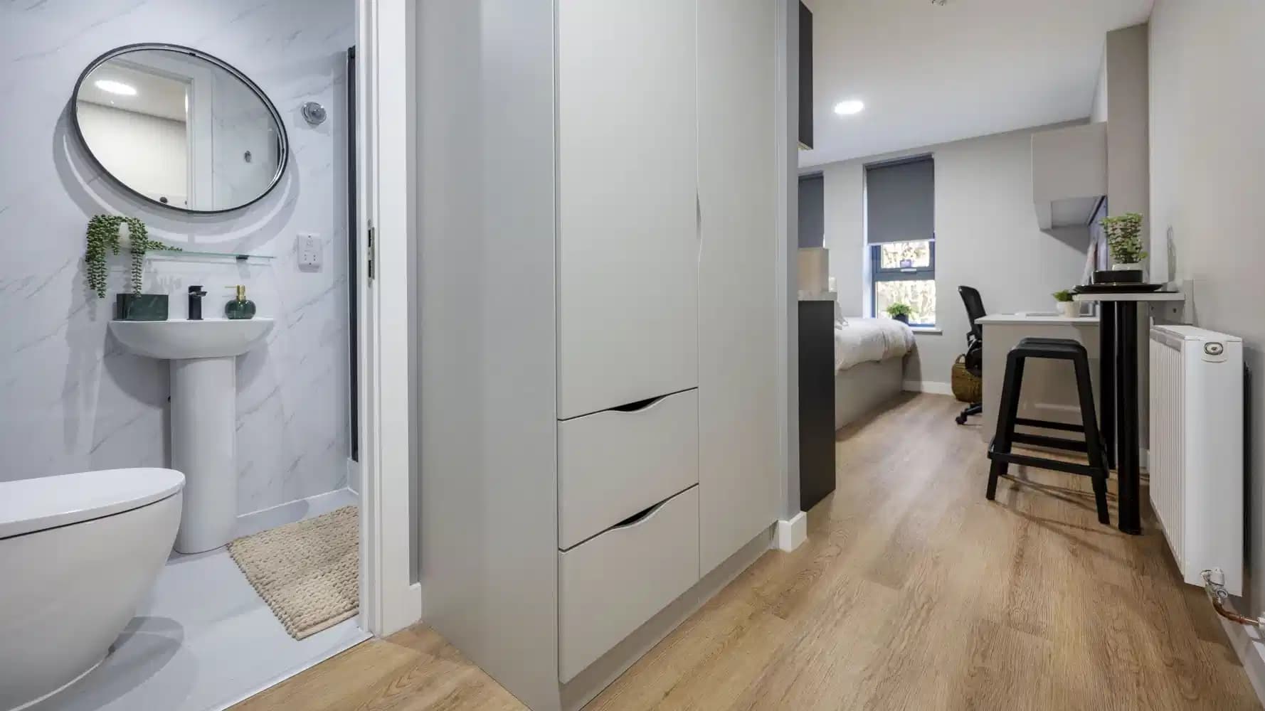 Classic Studio Plus - Image 6