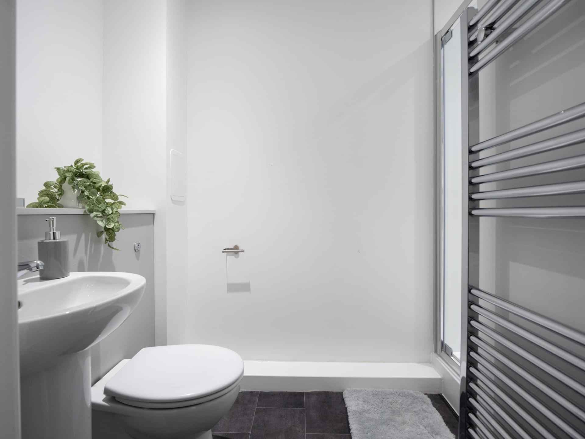 Silver Studio - Image 2