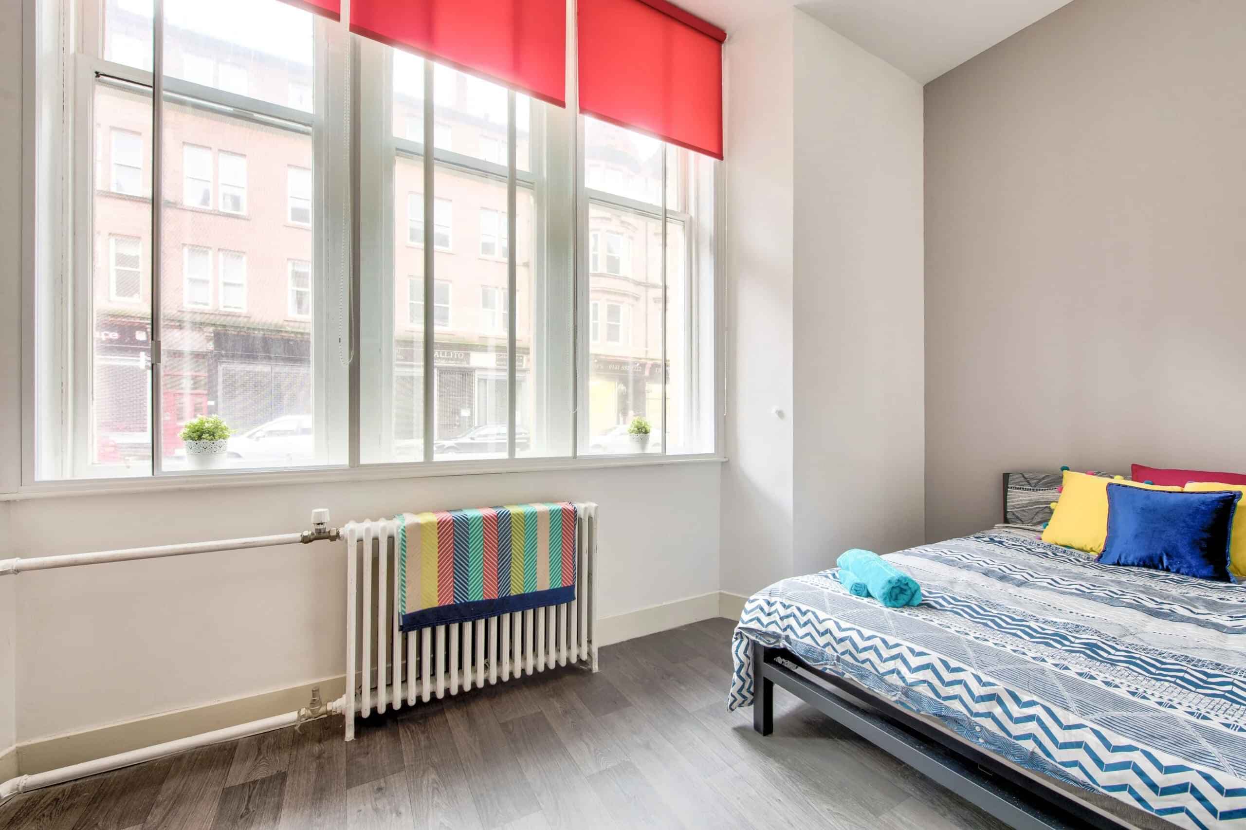 Deluxe Studio - Image 2