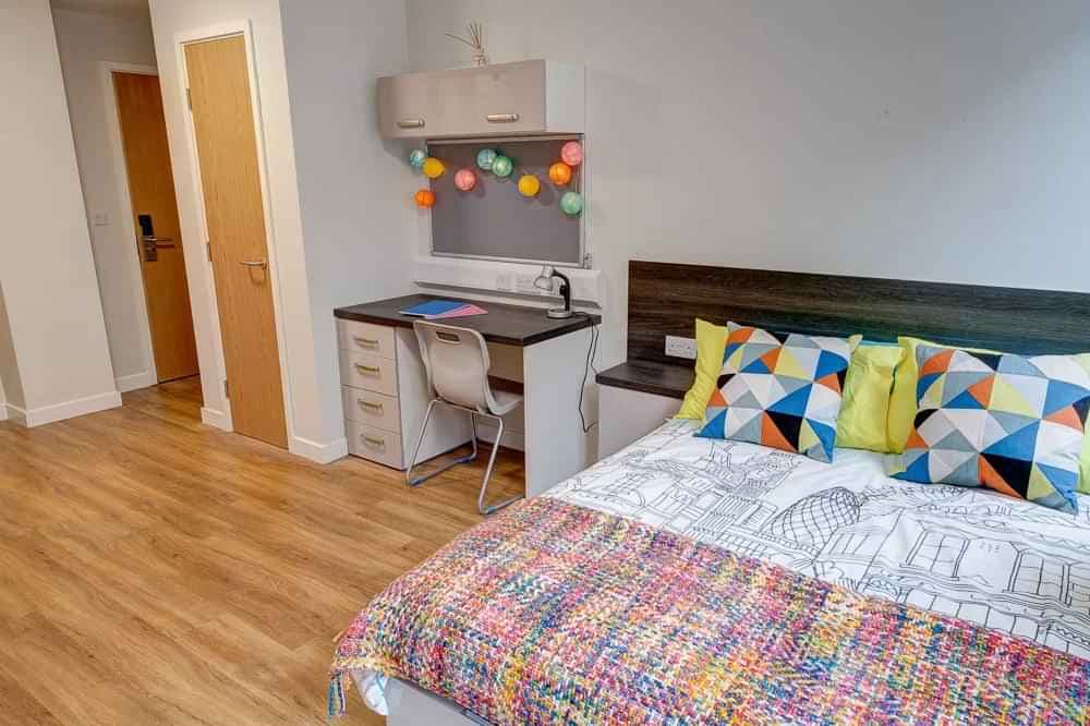 Premium Studio - Image 1