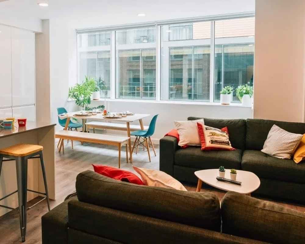 Premium En-suite - Image 3