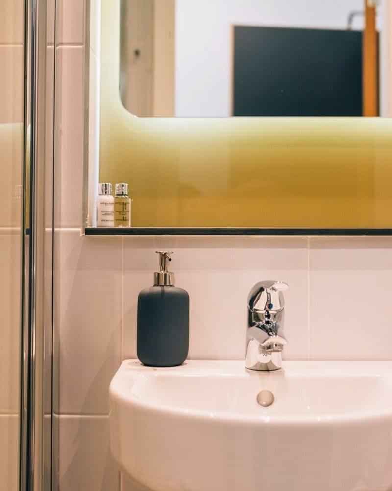 Superior En-suite - Image 2