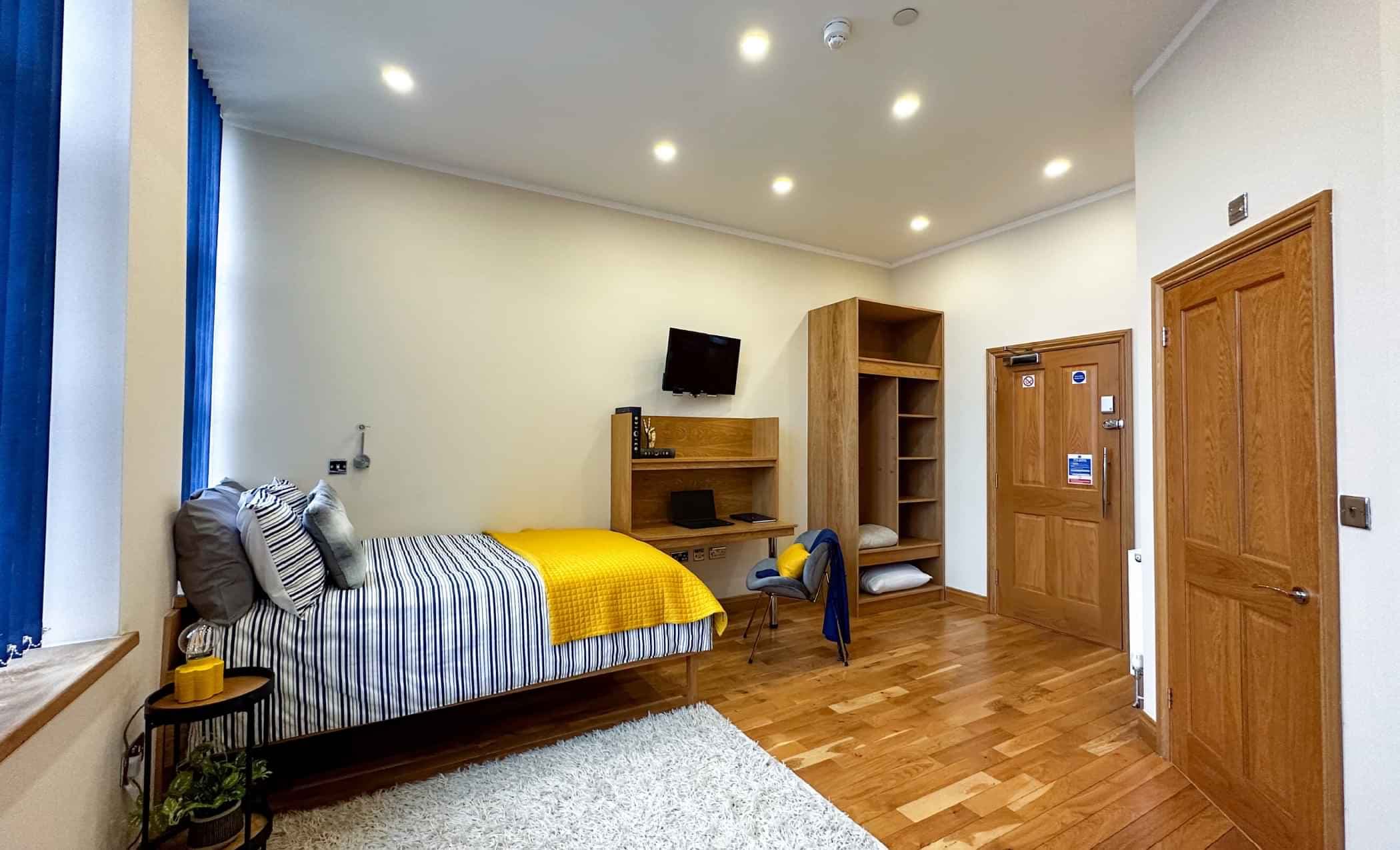 Executive Studio - Image 1