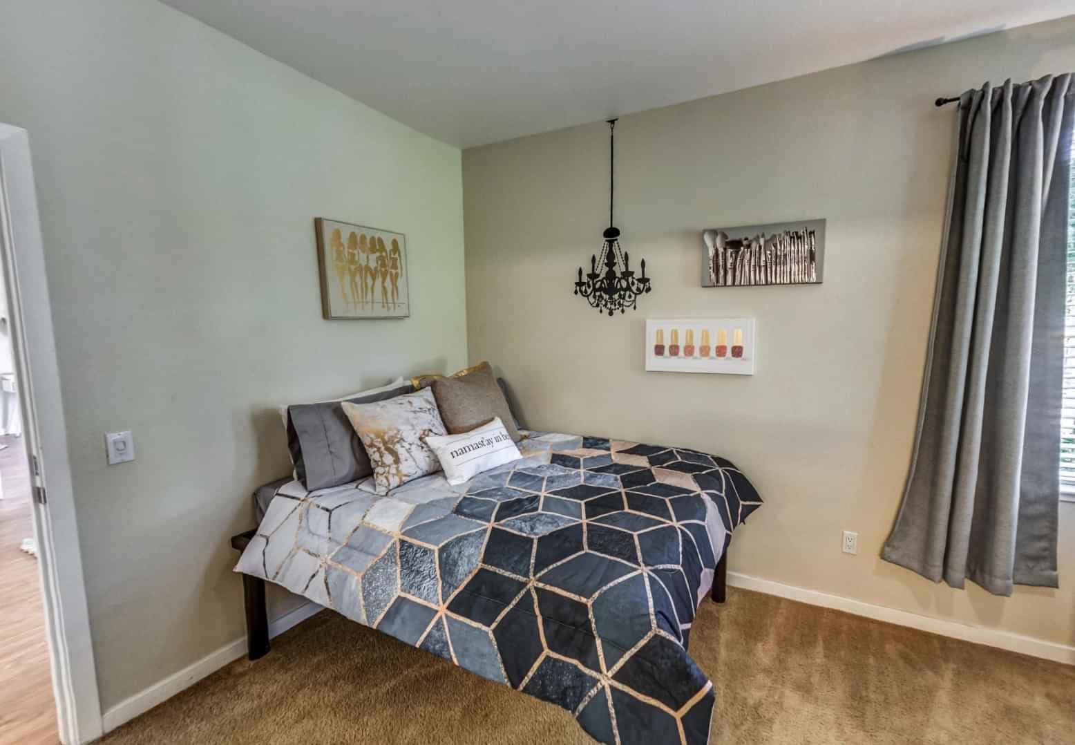 Private Room - Private Bath (4 Bed - 4 Bath) - Image 1