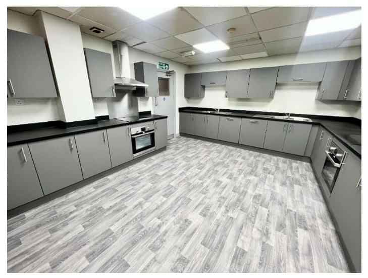 Single Ensuite - Image 3