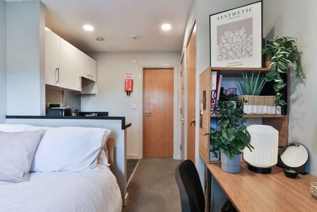 Bronze Studio - Image 3