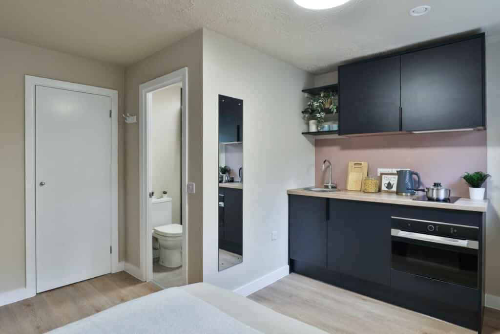 Silver Studio - Image 4