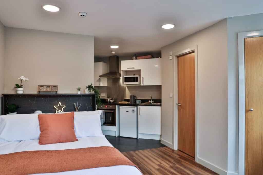 Gold Studio - Image 4