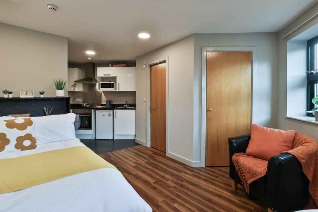 Platinum Studio - Image 4