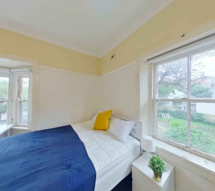 Room 17 - Image 1
