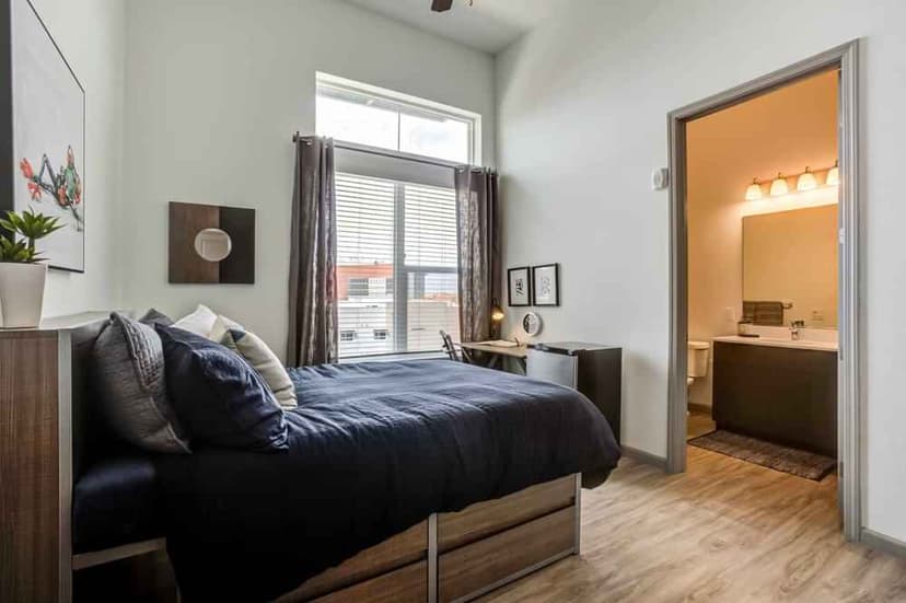 A1 - Private Room (1 bed 1 bath)