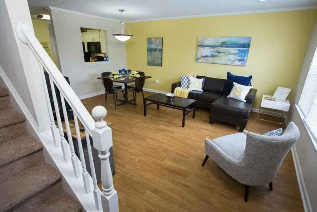 The Heyer - Private Room - Shared Bath (4 Bed - 2 Bath) - Image 8