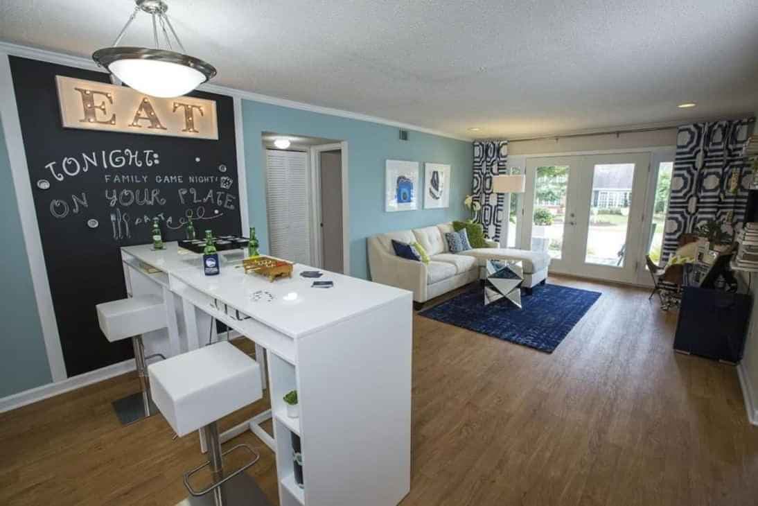 The Heyer - Private Room - Shared Bath (4 Bed - 2 Bath) - Image 10